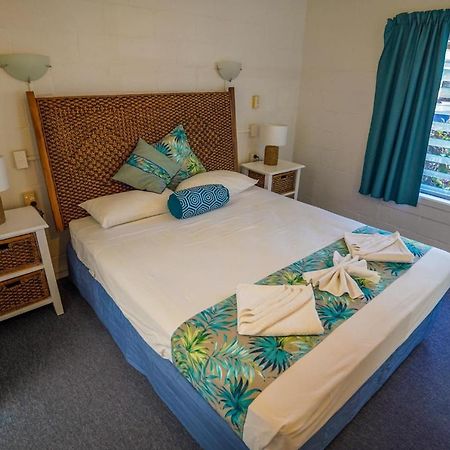The Black Pearl Beachside Apartments Rarotonga Exteriör bild