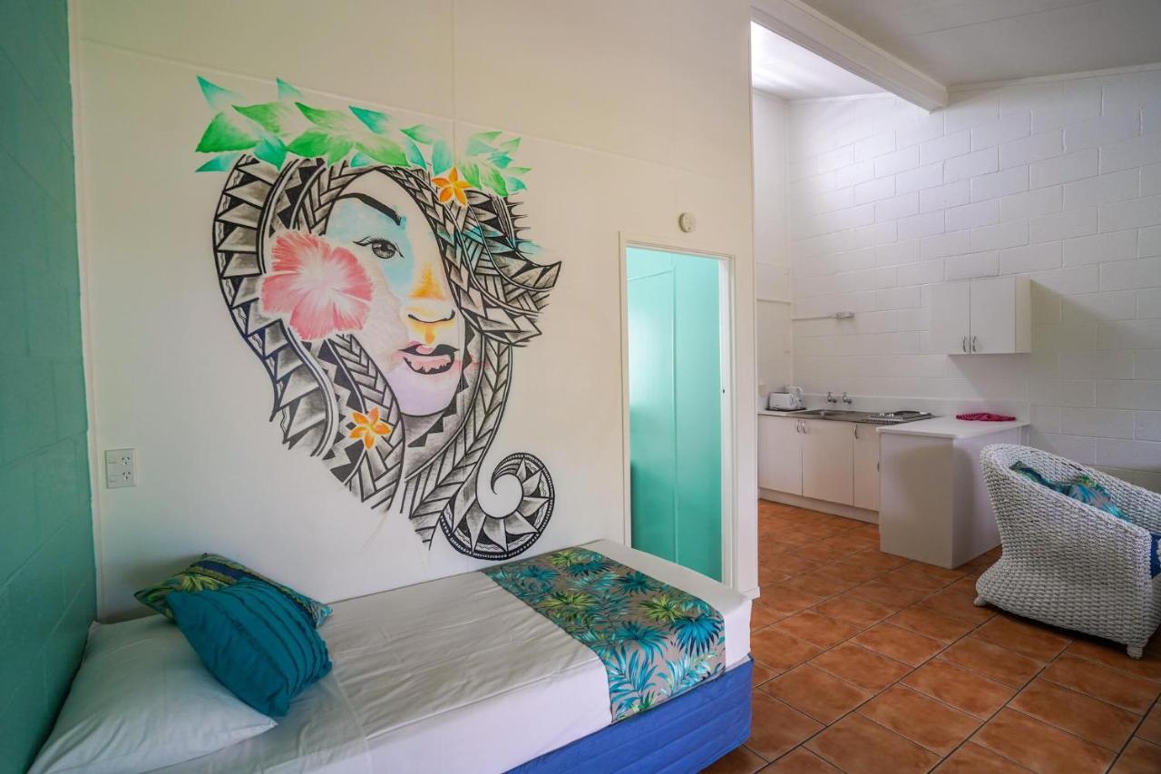 The Black Pearl Beachside Apartments Rarotonga Exteriör bild