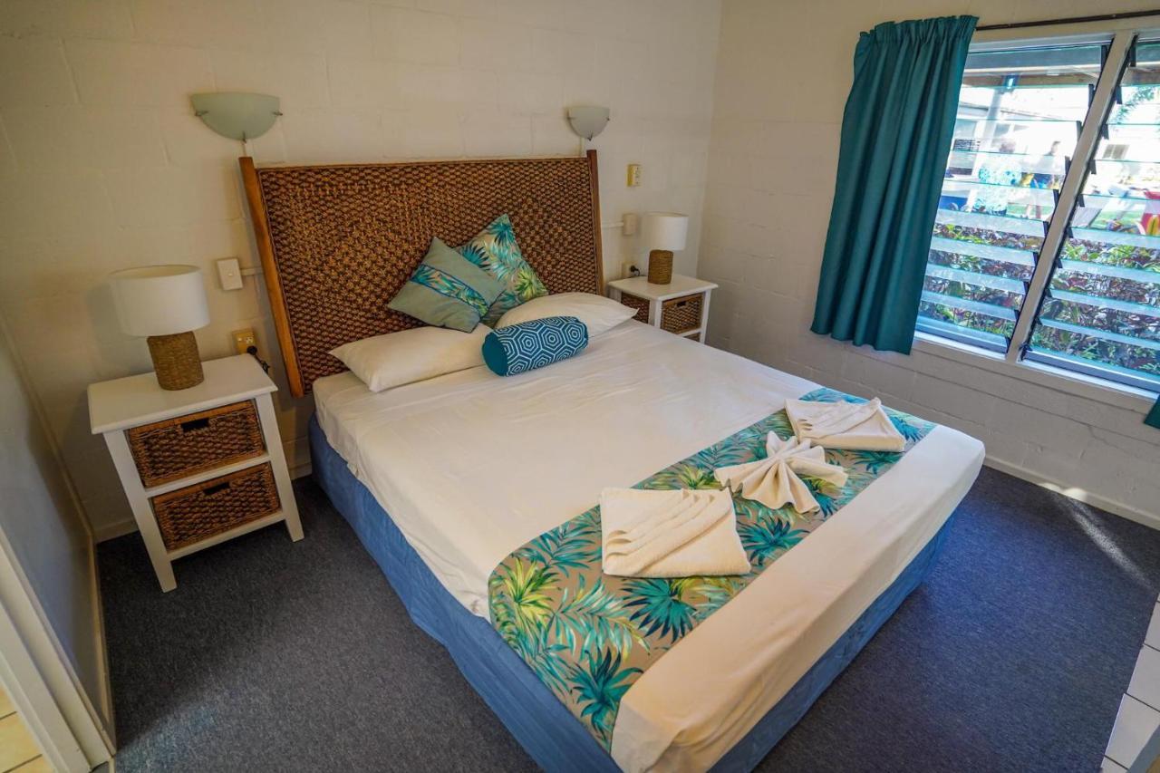 The Black Pearl Beachside Apartments Rarotonga Exteriör bild