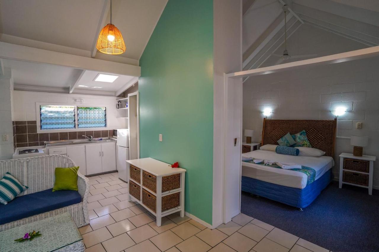 The Black Pearl Beachside Apartments Rarotonga Exteriör bild