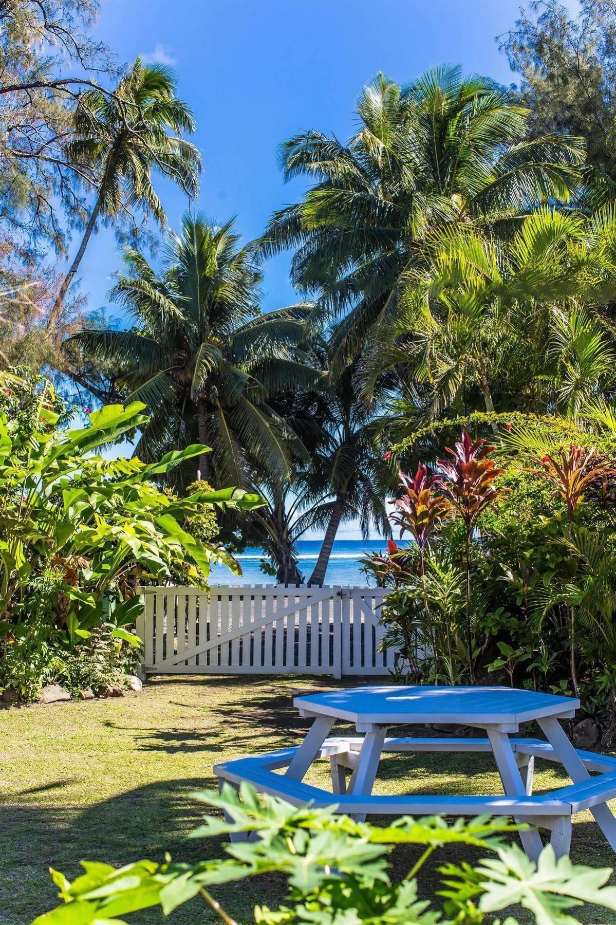 The Black Pearl Beachside Apartments Rarotonga Exteriör bild